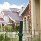 Clôture en Grillage vert et noir