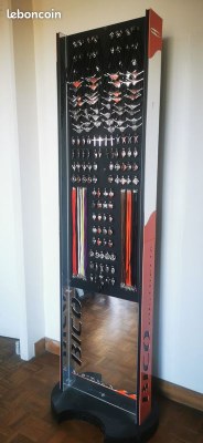 Lot de bijoux australiens pour surf shop, tattoo shop ou marchés saisonniers