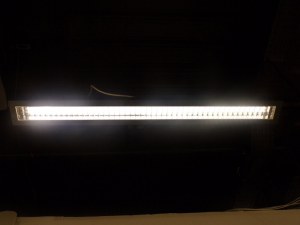 Appliques fluo-compactes PHILIPS EFix TCS260 Optique C6 sur rail