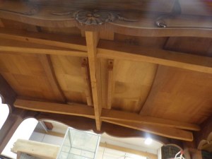 Table rustique provençale en bois