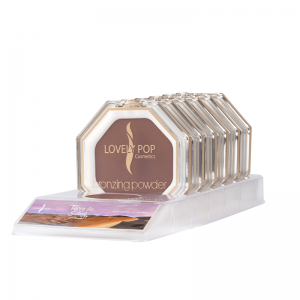 Bronzage glamour à prix cassé : Découvrez la poudre bronzante Terre de Soleil LOVELY PO...