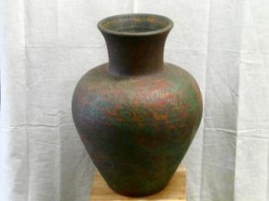 Jarre terre cuite à col évasé, couleur cuivre-bronze