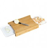 Planche à découper avec bacs récupérateurs intégrés