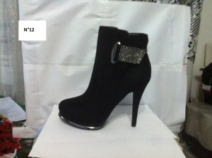 CHAUSSURES HAUT TALON FEMMES (12/15/20 cm)