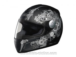 Lot de casques pour moto ,moto cross