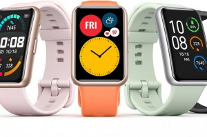 LOT DE MONTRE CONNECTEE ET ECOUTEURS SANS FIL NEUF