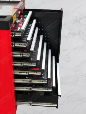 SERVANTE D'ATELIER KM