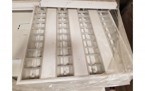 Lot de produits luminaires - occasion fonctionnel - 100 unités