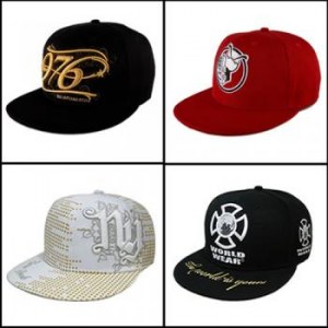 Fabrication de casquettes personnalisées.