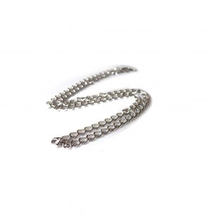 Chaîne de corps pour housse iphone silicone