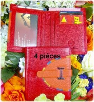 Destockage de 95 portefeuilles en cuir véritable