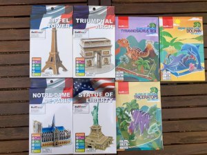 Lot de 400 puzzles 3D , jeux POP IT , ideal foire et marchés