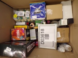 Produits chimiques ménagers, produits d'hygiène personnelle, cosmétiqu