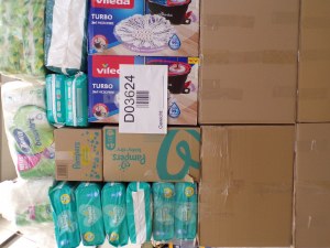 Produits chimiques ménagers, produits d'hygiène personnelle, cosmétiqu