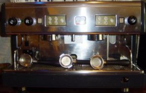 MACHINE A CAFE PERCOLATEUR 2 GROUPES COMME 9