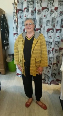 Stock de vêtements dames grandes tailles du 46 au 64.