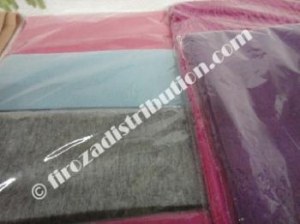 Echarpes laine Cachemire.