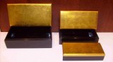 LOT DE 3 BOITES GIGOGNES EN LAQUE NOIR ET DORÉ