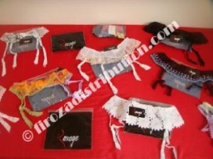 Lots de porte-jarretelles Ravage