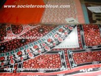 LOT DE FOULARD VALENTINO
