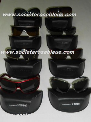 LOT DE LUNETTES FERRE
