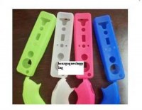 100pcs  Etui silicone Remote Controller Nunchuck