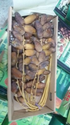 Dattes en régime EXTRA "DEGLET NOUR" D'Algérie nouvelle récolte 2017/2018