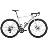 2026 Giant Defy Advanced Pro 1 Road Bike (KINGCYCLESPORT)