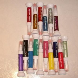 Nail art pen two ways