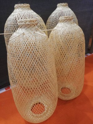 Luminaire susoendu en lamelle de bamboo