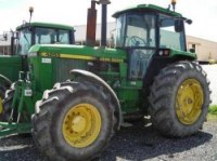 Tracteur john deere 4255 année1990: bon état