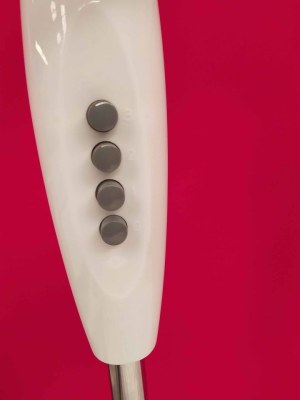 Offre Spéciale : Lot de 4000 Ventilateurs Eleqo en Noir et Blanc à Prix Dégressifs