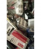 Lot de 1200 cosmétiques de grandes marques