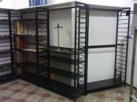 Etagere vêtemebnts A VENDRE