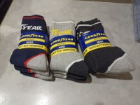 Destockage chaussettes Goodyear
