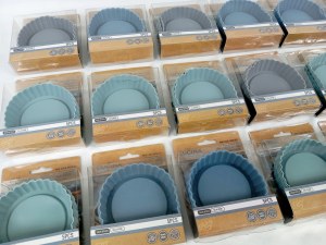 Lot de 18 Boites de 5 Moules silicone tartelette ( 1 euro / pcs ) Neuf