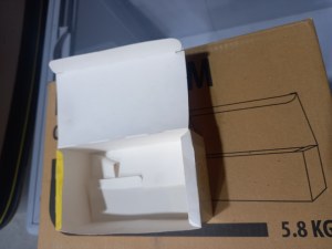 Chicken box/boîte à wings/nugetts