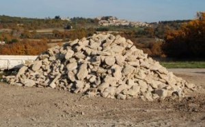 Vends pierres à bâtir