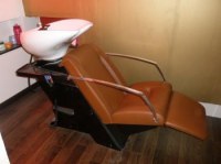 Bac de lavage avec système de massage Shiatsu