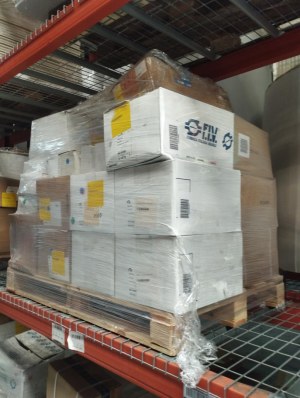 Lot chauffage central et plomberie – Tubes PEX-C, collecteurs, robinetterie – Prix dést...