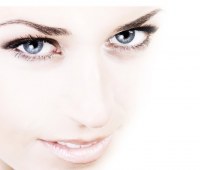 DÉSTOCKAGE EN PRODUITS DE COSMÉTIQUE DE LUXE