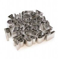 Emporte-pièces - alphabet - accessoire de pâtisserie