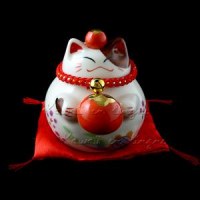 MANEKI NEKO TIRELIRE CHAT BONHEUR JAPONAIS MANEKINEKO