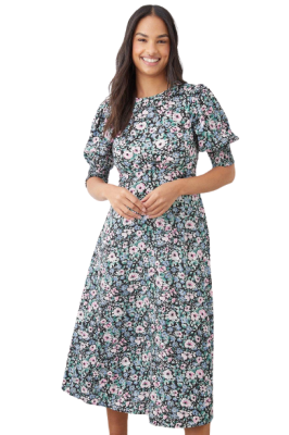 Robes et chemisiers de marque pour femmes