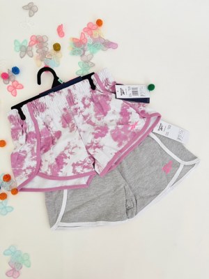 040092 Mix de vêtements Reebok pour enfants