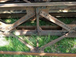 Poutres & piliers type Eiffel