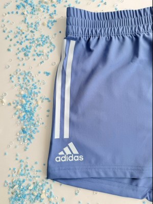 020300 Short femme Adidas