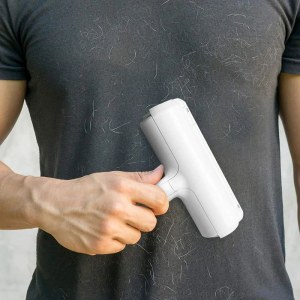 BROSSE POUR LE NETTOYAGE DES POILS D'ANIMAUX FB-33