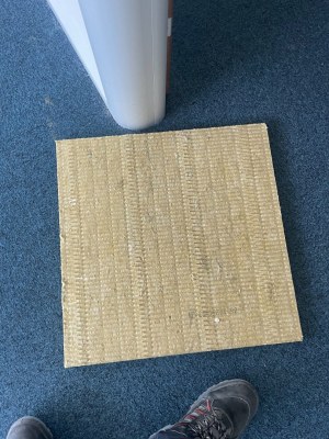 Dalle de faux plafond 60x60 laine de roche ROCKWOOL