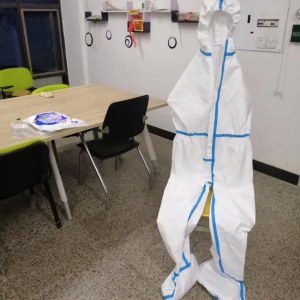 Combinaisons de protection